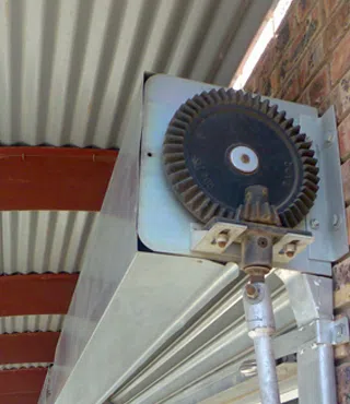 Jacksonville Garage Door Shop Jacksonville, FL 904-447-7261 - sb-rolling-garage-doors-01